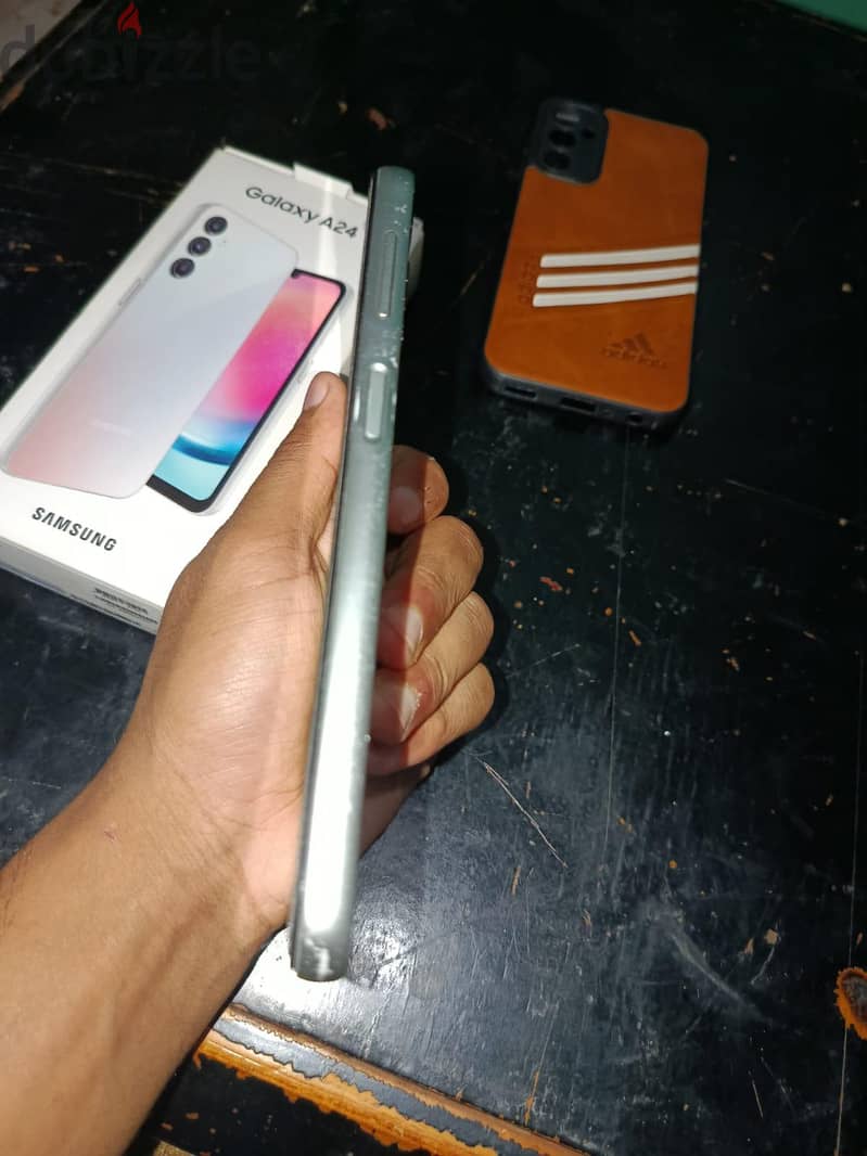 Samsung A24 2