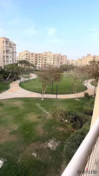 Apartment for sale in Madinaty 200 square meters 3 rooms and 3 bathrooms including a master bathroom Super Lux finishing wide garden sea view area B1 second floor