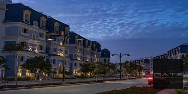 Resale for sale iVilla Garden Corner in Mountain View iCity New Cairo, Mountain Park phase, in a very prime location overlooking the water features