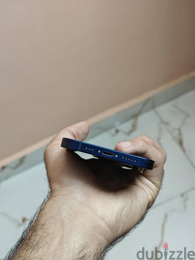 Apple - iPhone 12 4