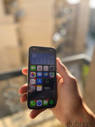 Apple - iPhone 15 Pro