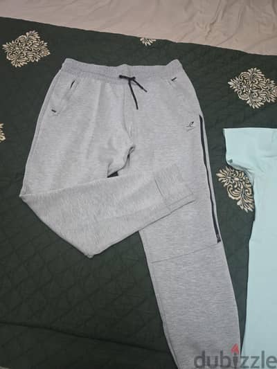 بنطلون من energestics مقاس لارج عرض ٥٧سم طول ٩٧سم