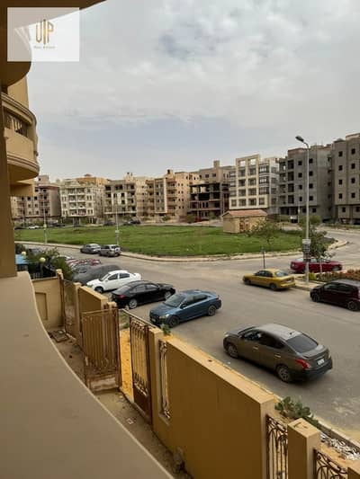 عمارة كاملة للبيع في اللوتس 3300 متر متقسمة 84 غرفة أمام 2 حديقة (فيو مفتوح رائع) شارع اتجاهين 2 دقيقة من التسعين الجنوبي أقل من 5 دقائق من ال AUC