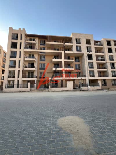 شقة للبيع تاج سيتي فيو مفتوح ( استديو ) استلام فوري كمبوند تاج سيتي taj city التجمع الاول التجمع الخامس القاهرة الجديدة
