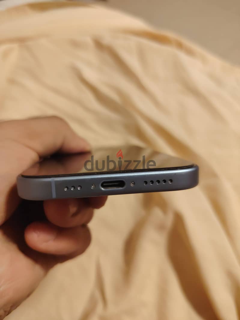 Apple - iPhone 17 2