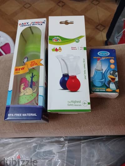 "مستلزمات بيبي بحالة ممتازة - Chicco وشفاط أنف"