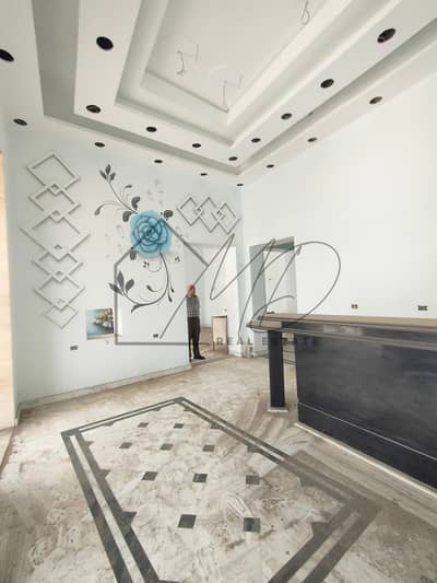Office rental in Raml Station 100m