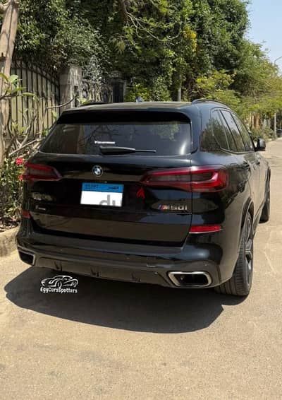 BMW X5 M50