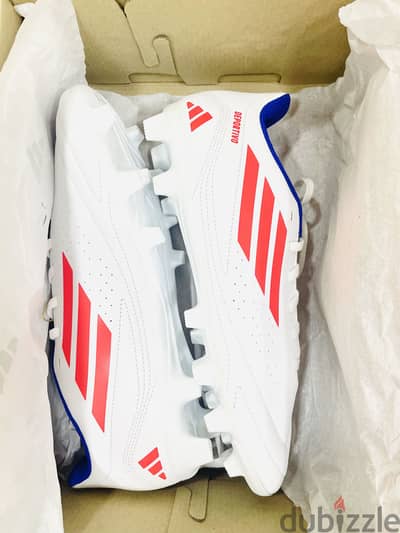 جزمة adidas original مقاس ٤٤