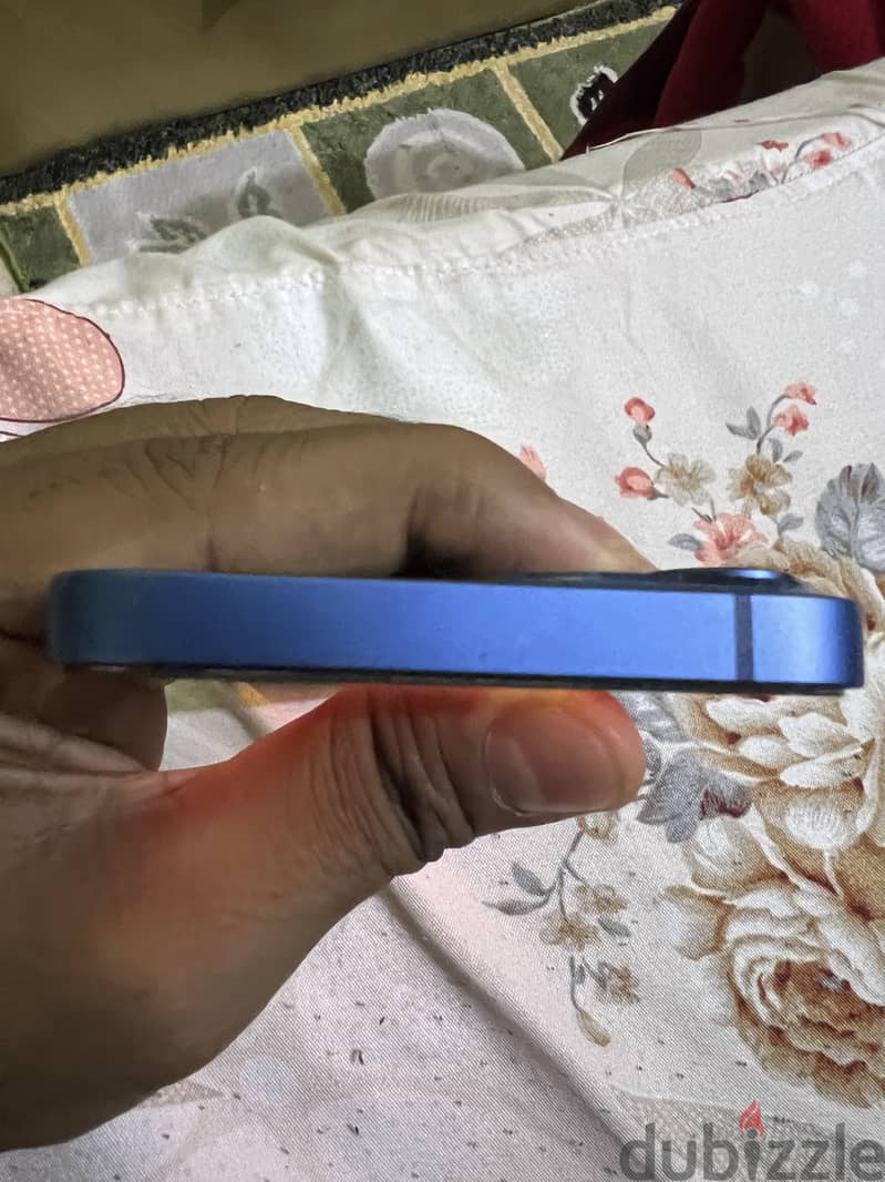 Apple - iPhone 13 5