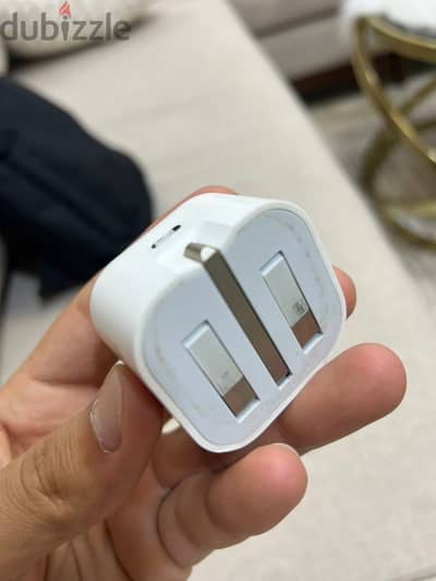 راس شاحن ايفون 20 w للبيع اصلى