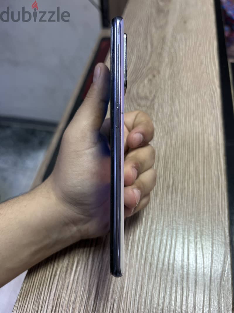 OPPO A95 1