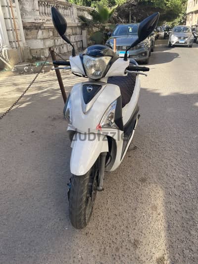 Sym St 200 cc