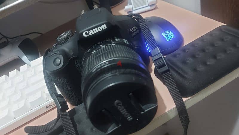 Canon DSLR EOS 2000D 2