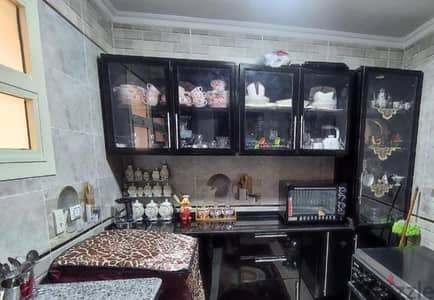 للبيع مطبخ ألوميتال مودرن فخم – فرصة لا تعوض …. بنص سعر الجديد