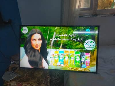 شاشه سامسونج 49 بوصة سمارت كسر زيرو  بحالتها صورة ولاأروع .