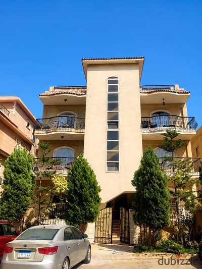 Duplex for quick sale in villas of the first neighborhood near Al-Shuwayfat
