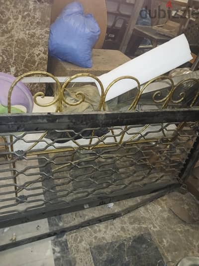 باب حديد للبيع