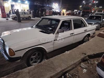 مرسيدس 230 1978 للبيع أسيوط