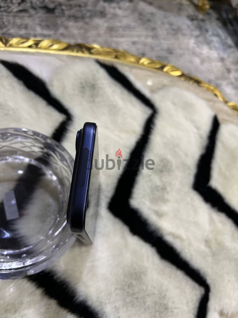 Apple - iPhone 17 Pro Max 1