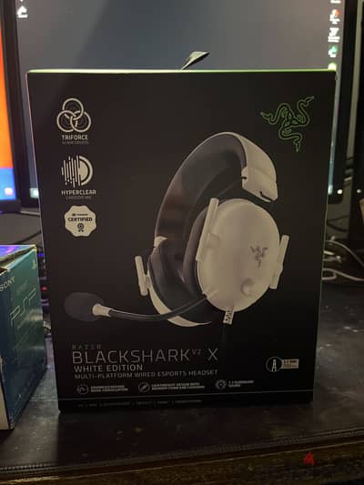 Razer blackshark v2 X white editon