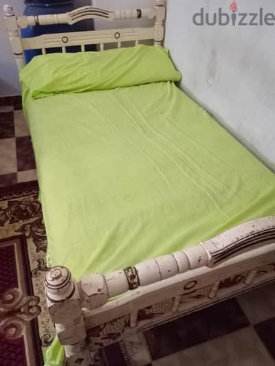 سرير متر