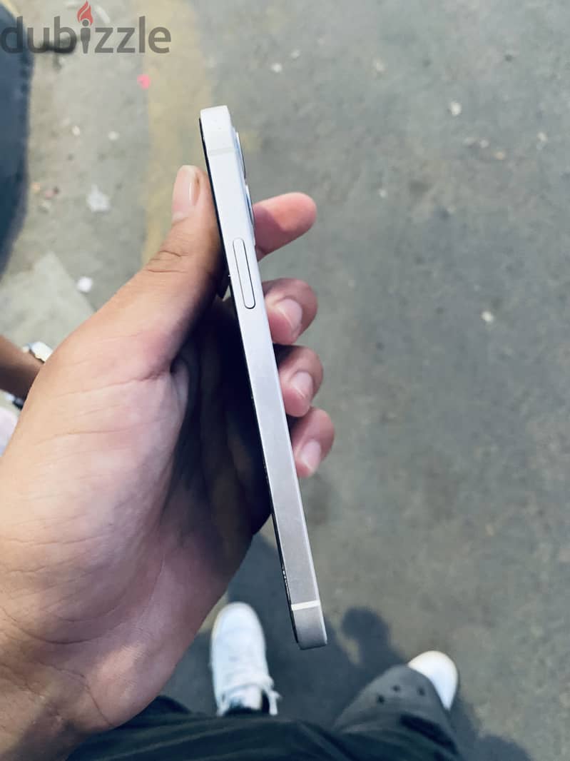 Apple - iPhone 12 3