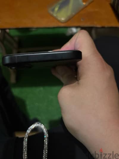 Apple - iPhone 16
