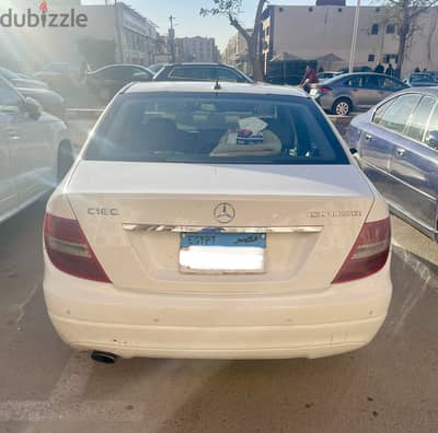 Mercedes-Benz C180 2012