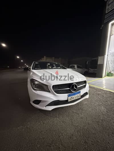 Mercedes-Benz CLA 180 2015