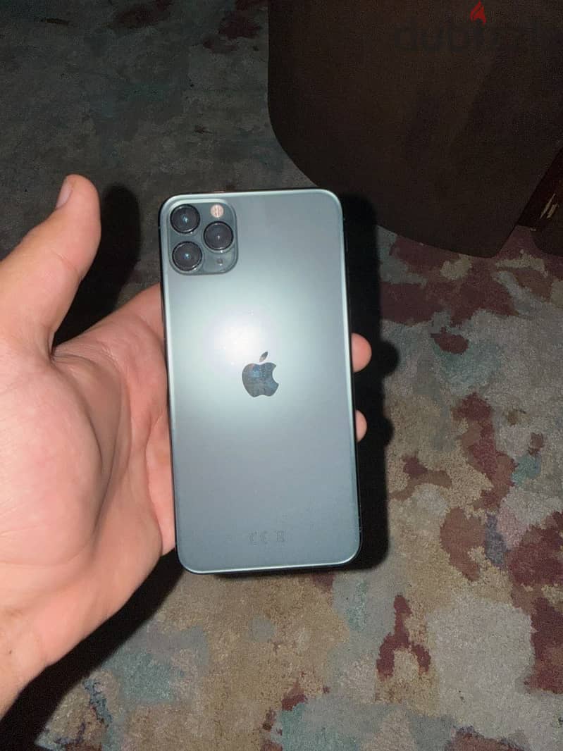 Apple - iPhone 11 Pro Max 1