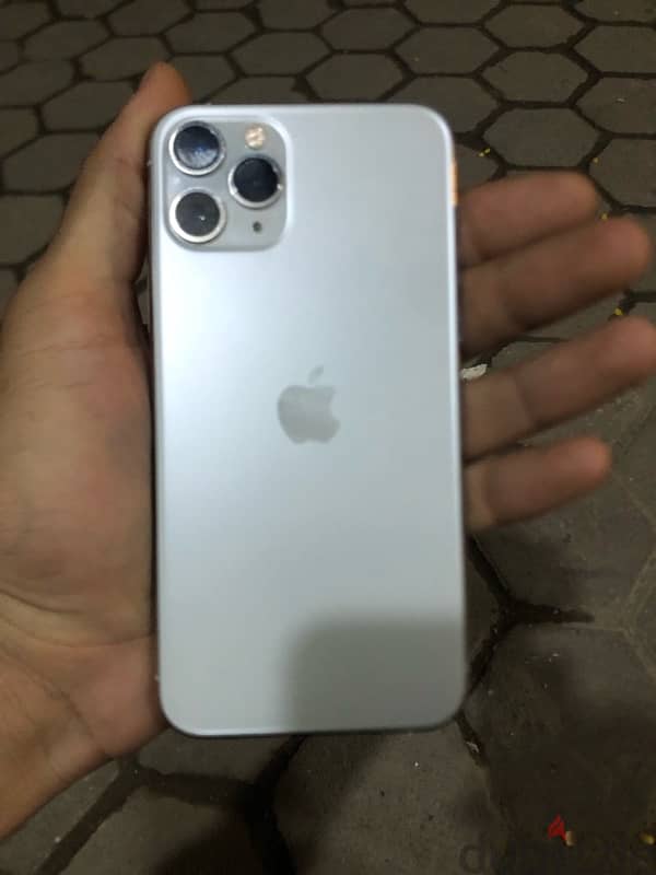 iphone 11pro 4