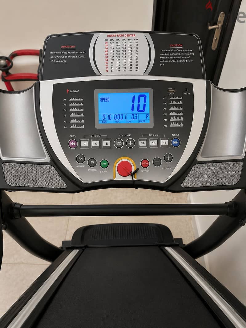 Smart fit treadmill 4