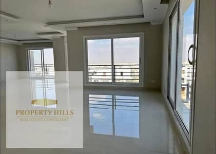 A great deal on an apartment in New Cairo with only a 3% down payment and installments over 8 years, for sale at half the original price!