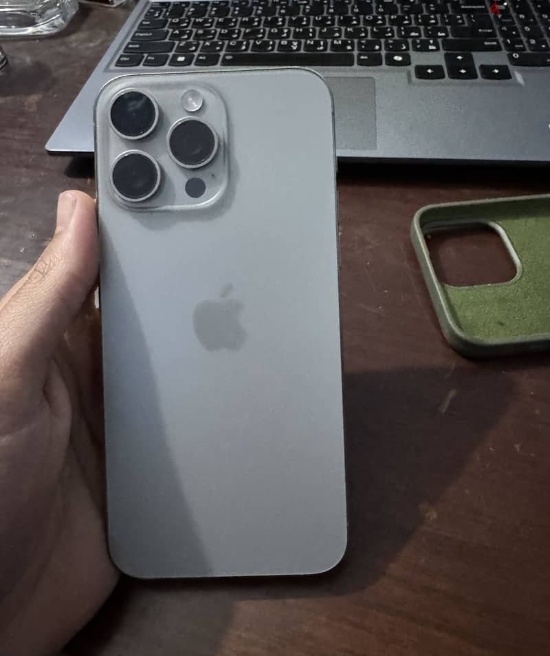Apple - iPhone 15 Pro Max 5