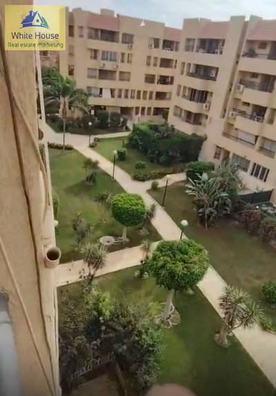 شقة 90م للبيع بمدينة الرحاب تشطيب الترا سوبر لوكس