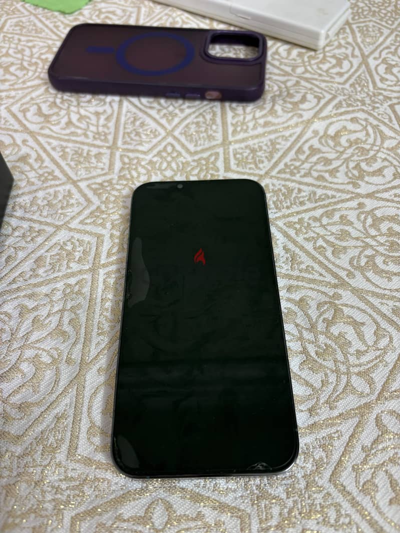 Apple - iPhone 13 Pro 4