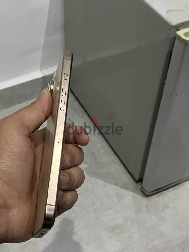 Apple - iPhone 16 Pro Max 3