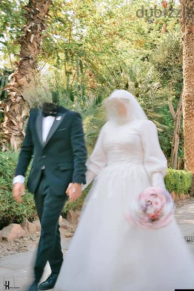 فستان زفاف فريست يوز ساعتين