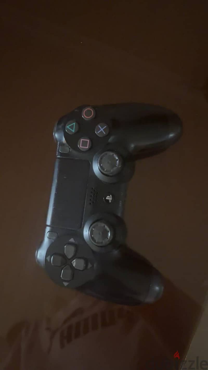 ps4 pro 1t 12