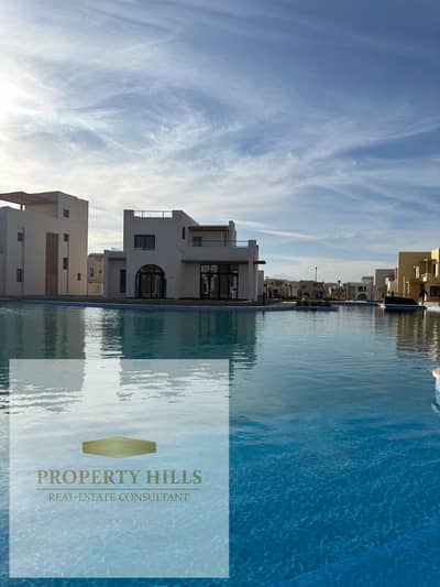 chalet in makadi , sea pool and lagoom view , fully finished with lower kitchen cancer and toilets