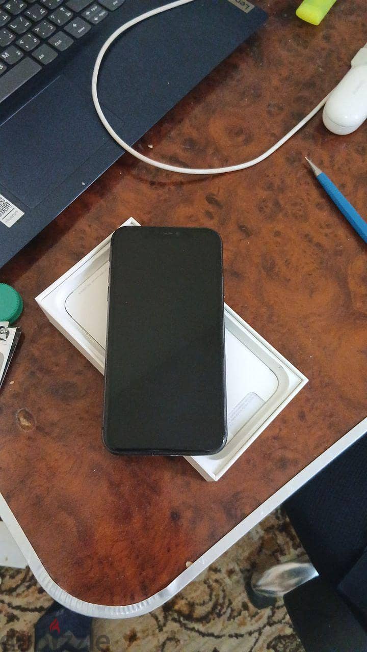Apple - iPhone 11 1