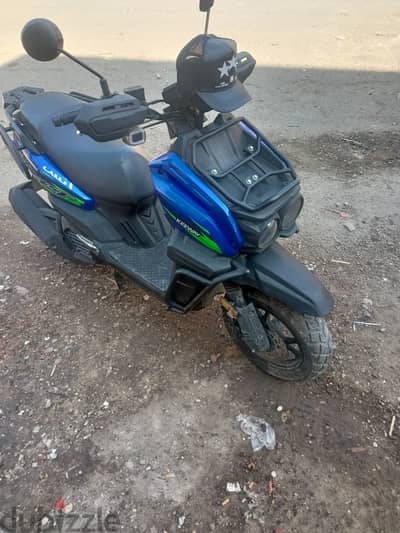اسكوتر كواي كيت 150 بنزين حاله ممتازه كسر زيرو