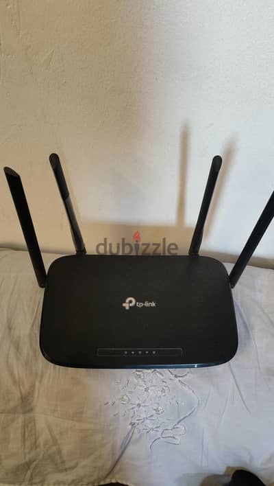 Router TP-link AC1200 Archer VR 300 للبيع