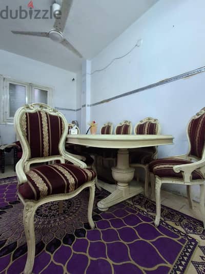 سفره قديمة بحالة جيده