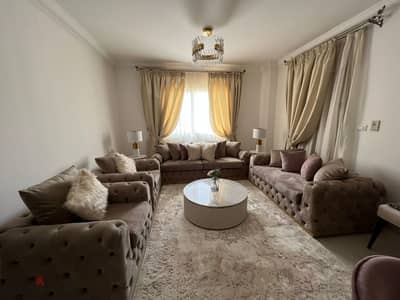 4 pieces saloon
