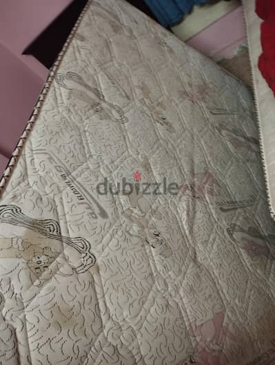 2سرير120 +واحد دولاب ٢درفه+2مرتبه 120