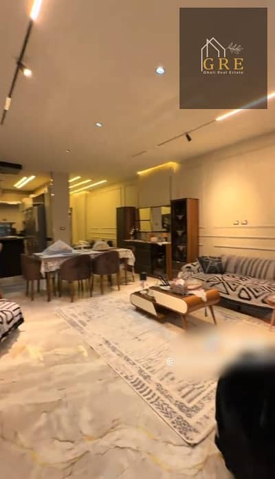 Rare opportunity for sale duplex 250m fully furnished with 125m garden and an equipped outdoor area with pergolas and complete facilities and spacious areas for upscale living in front of Mountain View