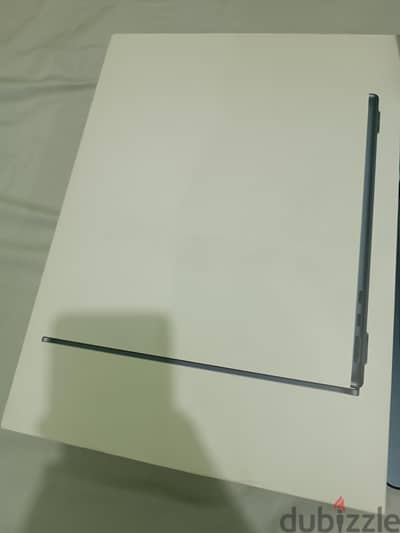 MacBook air m2 Like new