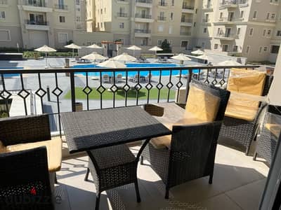 Luxury Living | شقة Fully Furnished للإيجار فى Mivida Boulevard  شقة مفروشة بالكامل للإيجار فى ميفيدا بوليفارد بأحد أفضل المواقع داخل الكمبوند، تتميز